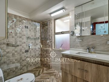 Venta Casa en seguro condominio, Peñalolén