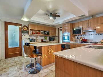 Venta Casa en seguro condominio, Peñalolén