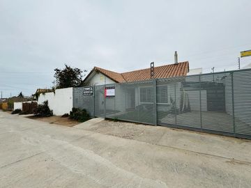 Cómoda Casa en sector Residencial de Peñuelas
