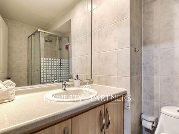 Venta de hermoso departamento remodelado en Arrecife IV