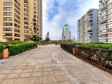 Venta de hermoso departamento remodelado en Arrecife IV