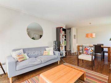 Departamento con home office independiente, sector Pedro de Valdivia, Providencia