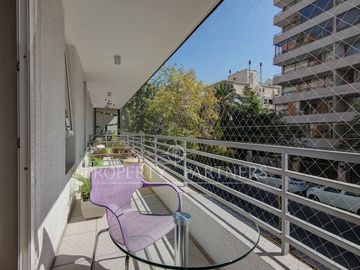 Departamento con home office independiente, sector Pedro de Valdivia, Providencia
