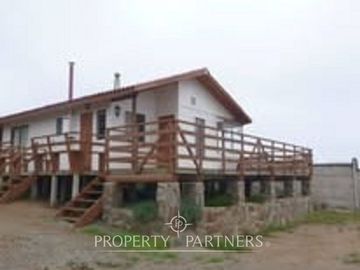 Gran Casa en Venta en La Herradura  con Vista al Mar