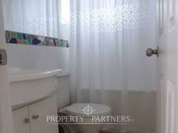 Gran Casa en Venta en La Herradura  con Vista al Mar