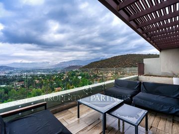 Espectacular duplex con  gran vista en Quinchamali