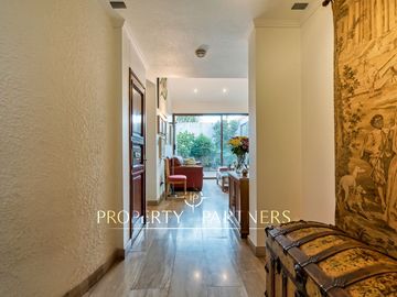 A la venta Amplia y Linda Casa con acceso al Country