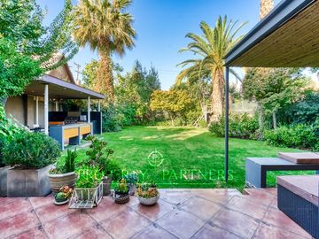 A la venta Amplia y Linda Casa con acceso al Country