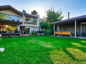 A la venta Amplia y Linda Casa con acceso al Country