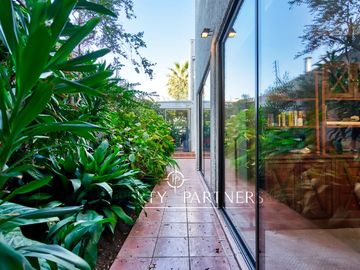A la venta Amplia y Linda Casa con acceso al Country