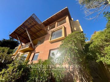 Casa Familiar frente al Mar, Primera Línea Zapallar