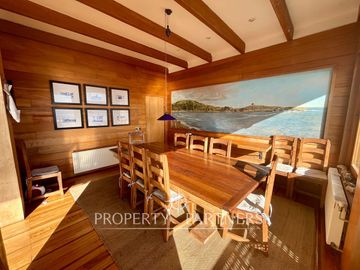 Casa Familiar frente al Mar, Primera Línea Zapallar