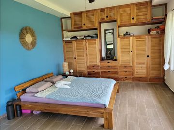 VENDO CASA VIA CALDERA