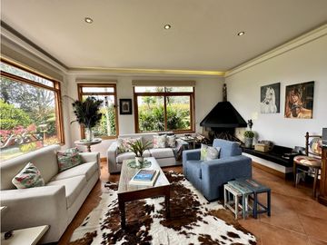 Venta de Casa Campestre en la Catedral Envigado