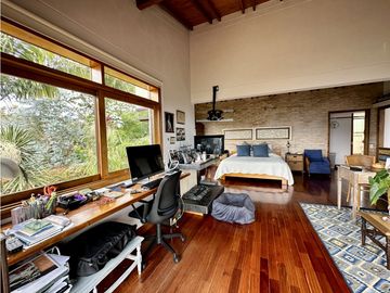 Venta de Casa Campestre en la Catedral Envigado