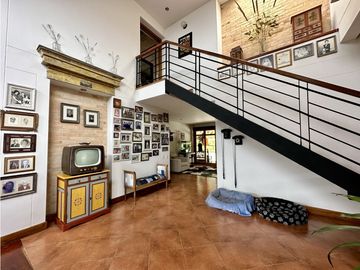 Venta de Casa Campestre en la Catedral Envigado