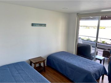 Venta de Casa Campestre en El Peñol Guatape