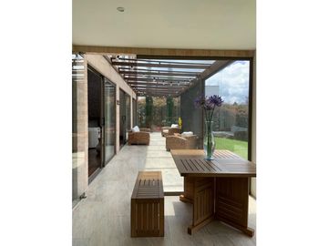 Venta de Casa Campestre en el Alto de las Palmas