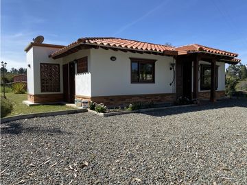 Venta de Casa Campestre en el Carmen de Viboral