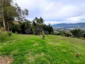 Venta de Casa Campestre en el Retiro