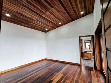 Venta de Casa Campestre en Rionegro