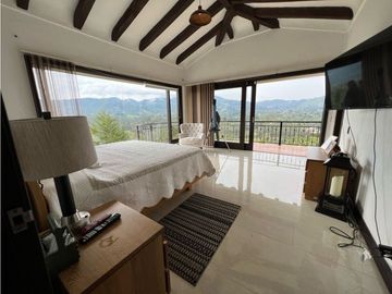 Venta de Casa campestre en El Retiro