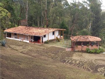 Venta de Finca  Campestre en Marinilla