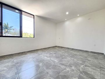 Casa en VENTA de 3 recámaras y amplio jardín Colonia VILLA RICA