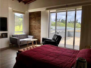 Venta de Casa Campestre en el Alto de Palmas Envigado