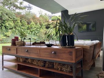 Venta de Casa Campestre en Alto de las Palmas