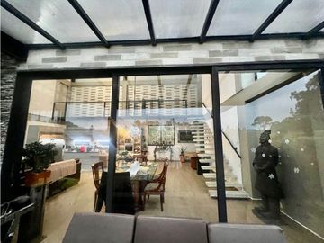 Venta de Casa Campestre en Envigado