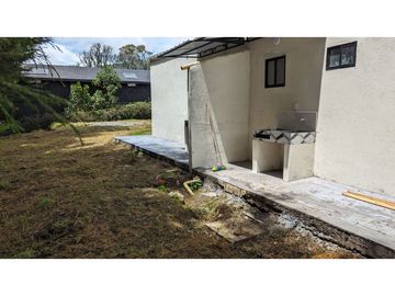 Venta de Casa Campestre en Santa Elena sector vereda el Plan