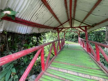 SE VENDE FINCA  EN EL COLEGIO CUNDINAMARCA