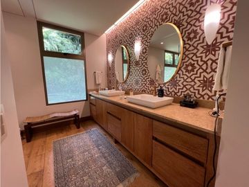 Venta de Casa Campestre en Llanogrande en Rionegro