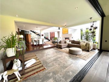 Venta de Casa Campestre en Llanogrande en Rionegro