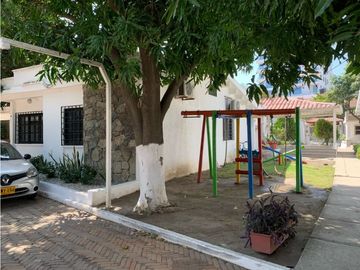 CASA 15 CONJUNTO CERRADO FRENTE AL MAR