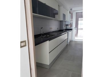 Exclusivo Departamento con Vista Al Lago