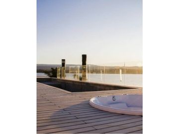 Exclusivo Departamento con Vista Al Lago
