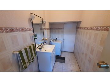Venta Casa 4D 1B y 1/2 con excelente ubicación en centro de Los Andes