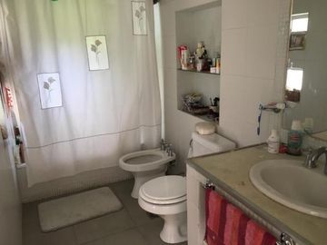 Casa en venta de 2 dormitorios c/ cochera en San Miguel