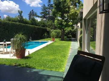 Casa en venta de 2 dormitorios c/ cochera en San Miguel