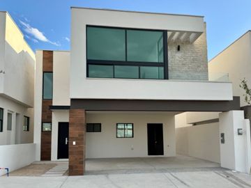 Casa en Venta en Cumbres, Monterrey