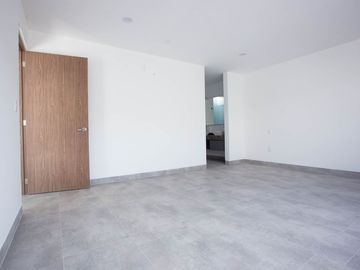 CASA EN VENTA ACANTHA 81.7 ZIBATA QUERETARO RCV230213I-AE