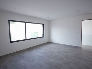 CASA EN VENTA ACANTHA 81.7 ZIBATA QUERETARO RCV230213I-AE