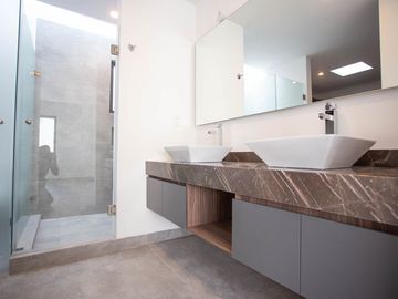 CASA EN VENTA ACANTHA 81.7 ZIBATA QUERETARO RCV230213I-AE