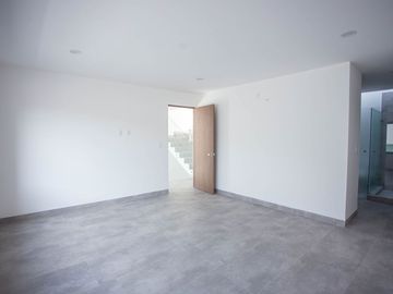 CASA EN VENTA ACANTHA 81.7 ZIBATA QUERETARO RCV230213I-AE