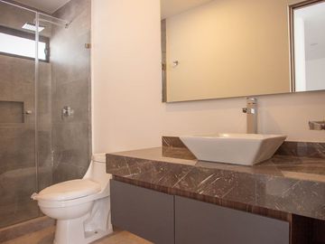 CASA EN VENTA ACANTHA 81.7 ZIBATA QUERETARO RCV230213I-AE