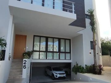 CASA EN VENTA EN PUERTO CANCUN LA LAGUNA QUINTANA ROO