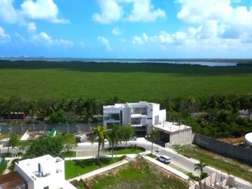 CASA EN VENTA EN PUERTO CANCUN LA LAGUNA QUINTANA ROO