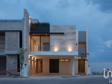 Casa en VENTA en Privada San Angel lV, San Luis Potosí